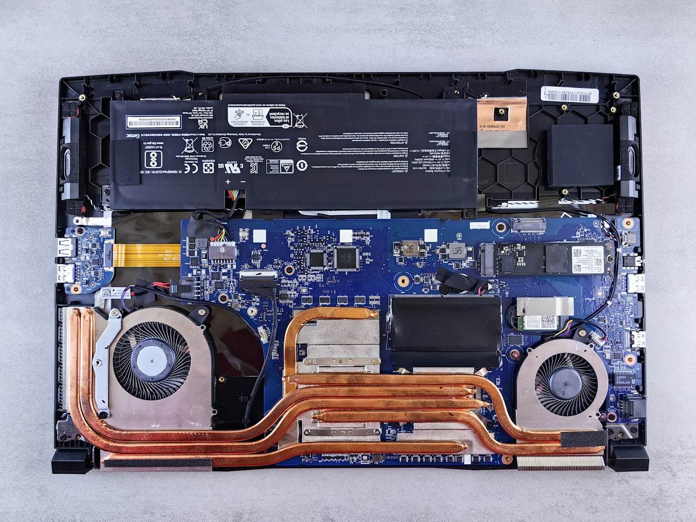 Laptop & MacBook service